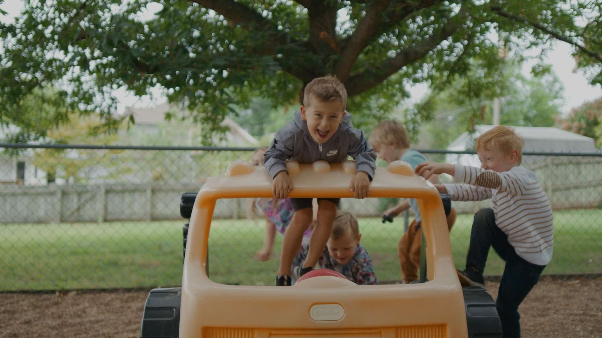 NCA_RESZ_PReKboys on jeep